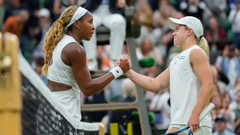 Sonay Kartalu (right) congratulates Coco Gauff after their third-round match at Wimbledon in the summer of 2024. (AP Photo/Kirsty Wigglesworth)